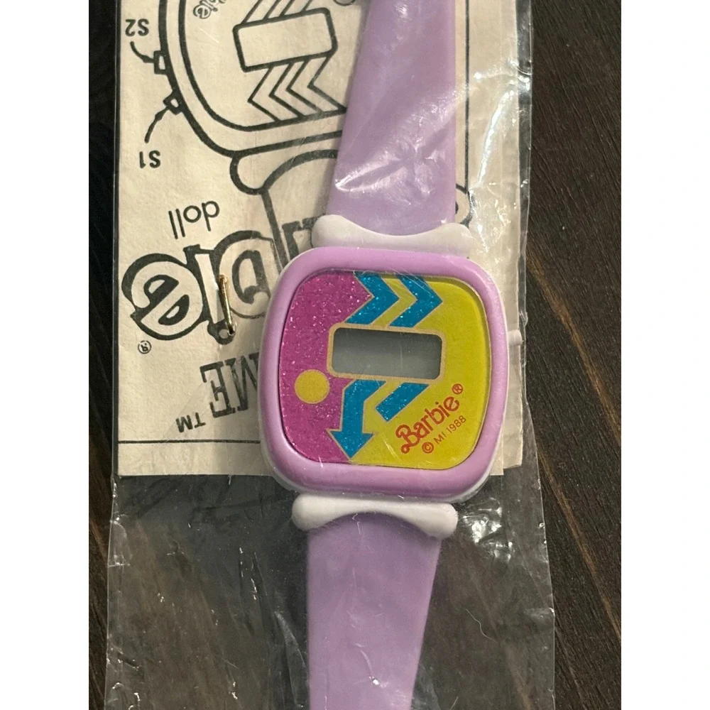 Vintage 1988 Mattel Funtime Barbie Purple Digital Watch